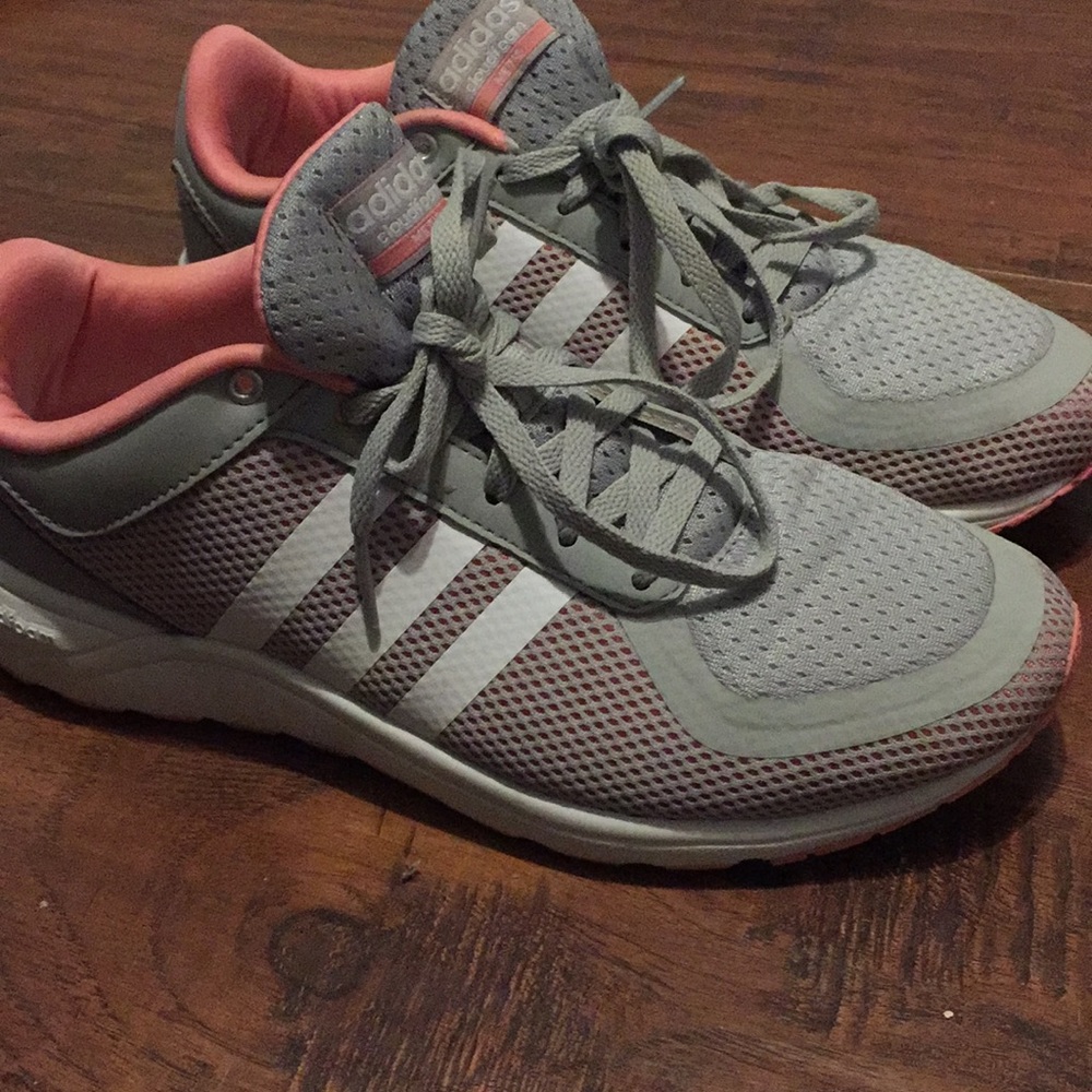 Adidas CloudFoam